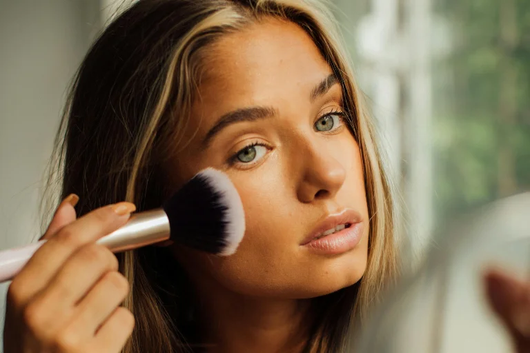 Bases de maquillaje ligeras Vibeofbeauty