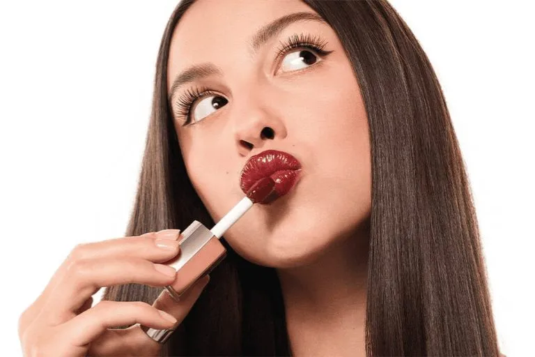 Berry lips Lancome Vibeofbeauty