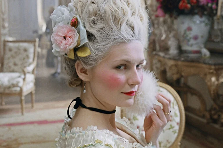 María_Antonieta_maquilaje