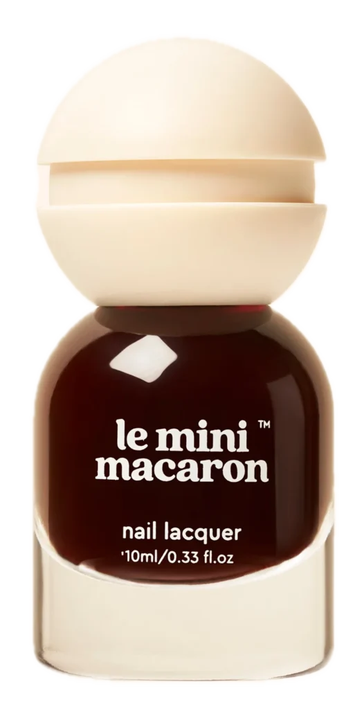 cassis_le_mini_macaron_vibeofbeauty