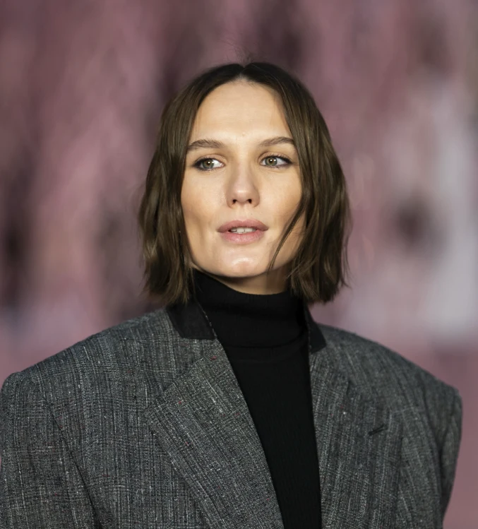 Ana Giradot pelo vibeofbeauty