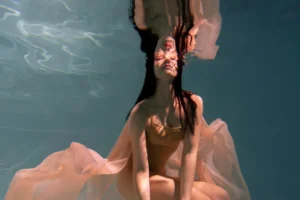 Sirencore_Vibeofbeauty