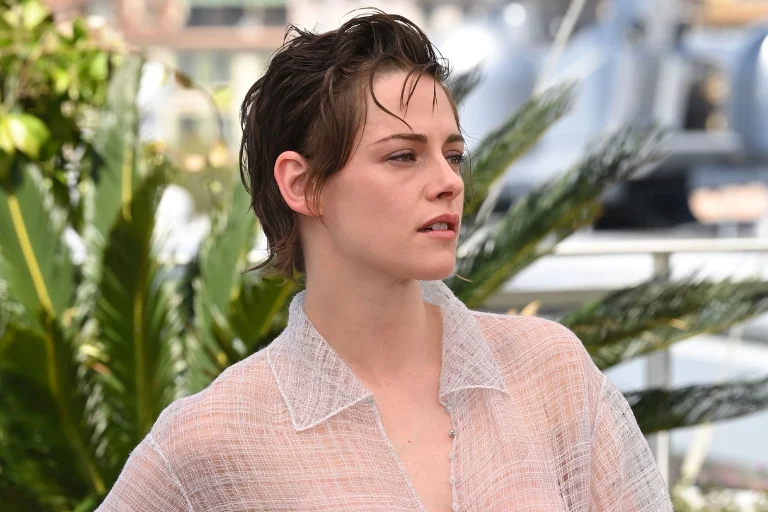 kristen_stewart_cannes_vibeofbeauty