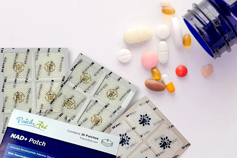 La aparición de los parches transdérmicos ha creado un debate en torno a los suplementos de vitaminas orales.